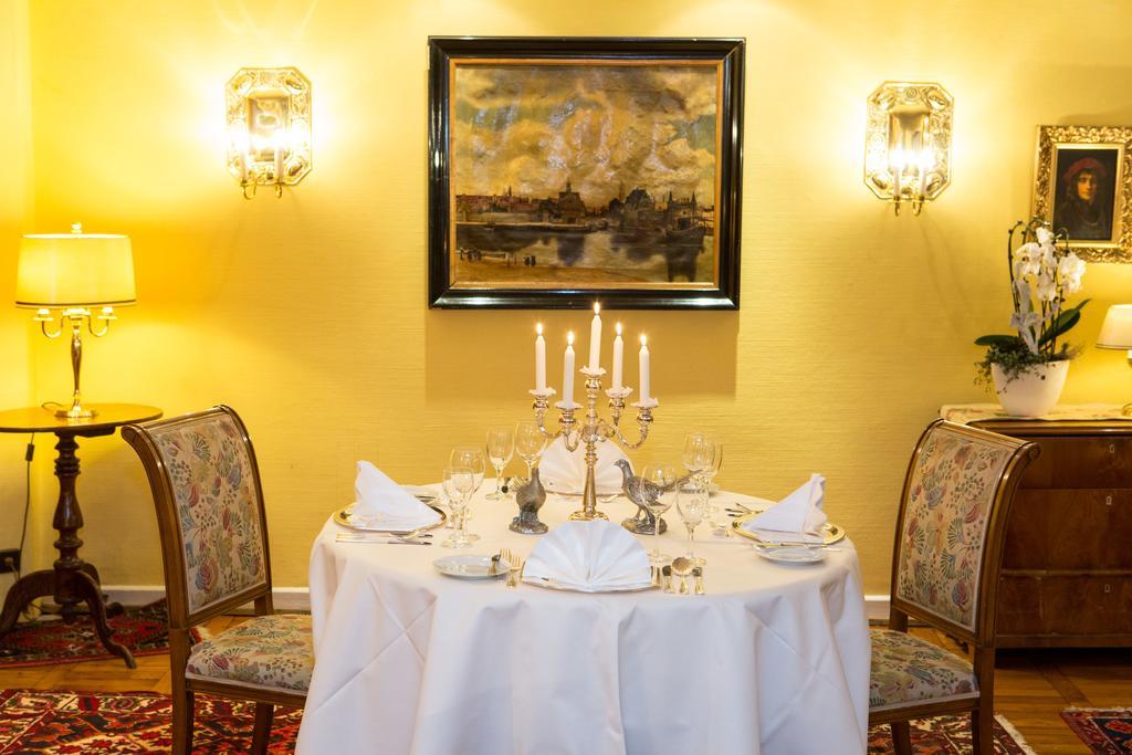 Schoekel'S Hotel Und Restaurant Elze Bagian luar foto